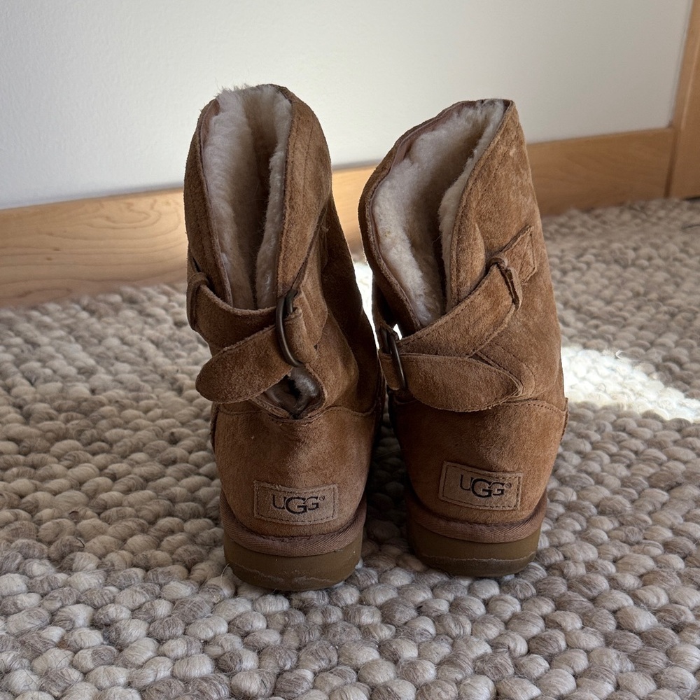 Ugg Boots with Back Buckle